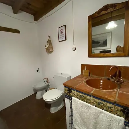 Casa Coronado Vivienda Rural * Los Bravos