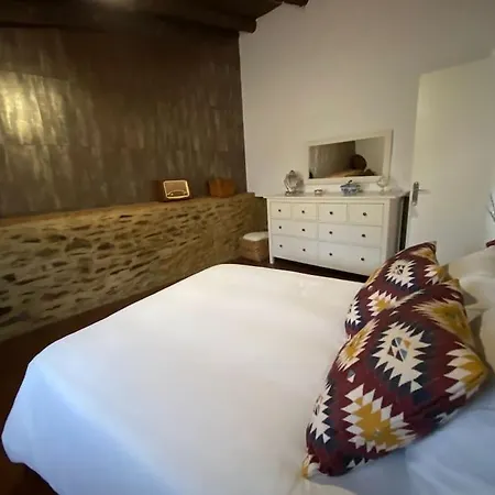 Casa Coronado Vivienda Rural * Los Bravos